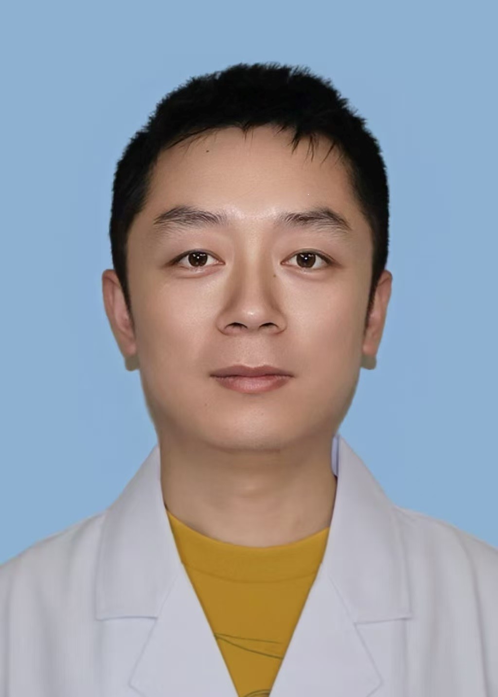 莫江伟