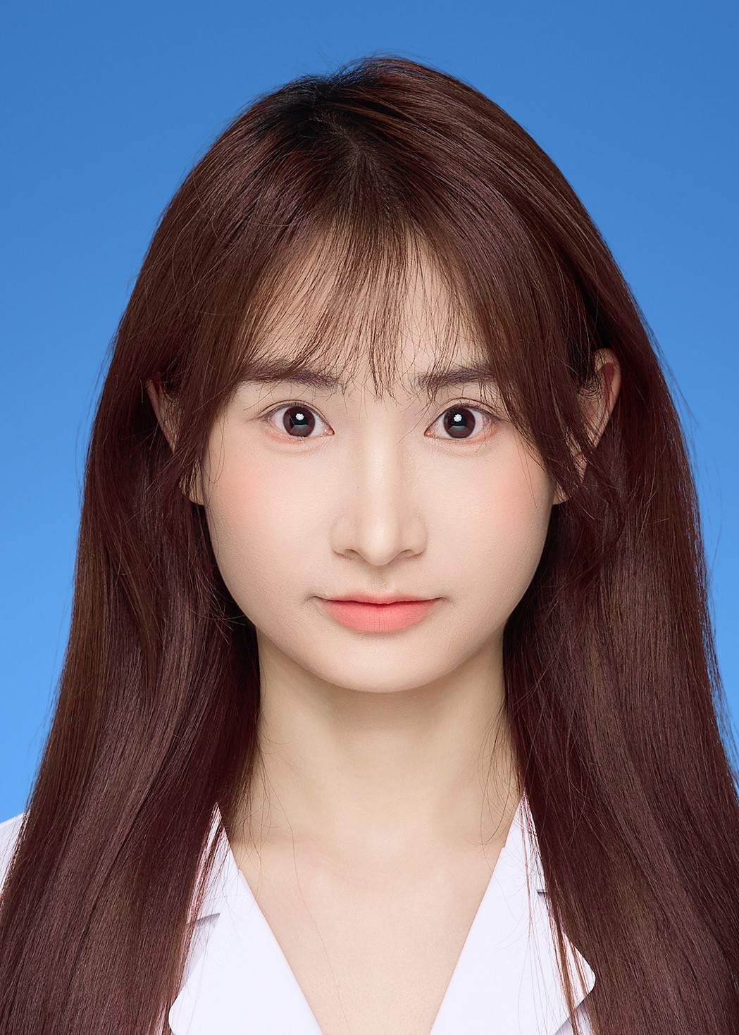 李芳